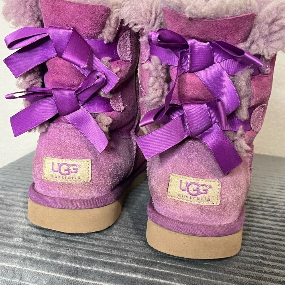 UGG Australia Bailey Bow Boots Violet Purple Size 3